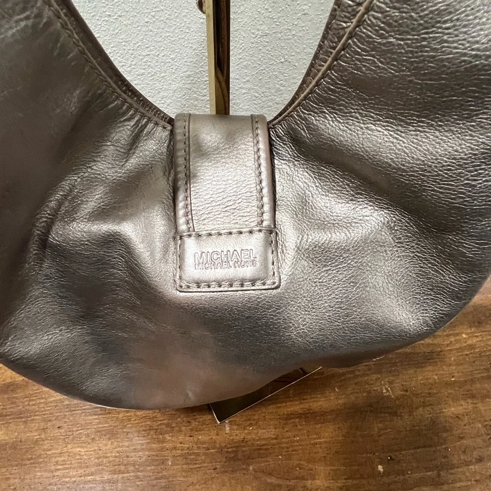Michael Kors Gold Metallic Hobo Shoulder Bag Handbag - Picture 5 of 16